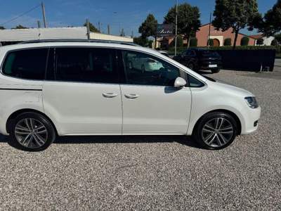 Volkswagen Sharan 2.0 TDI 184CV DSG Highline BMT Bianco usata Ponte di Piave