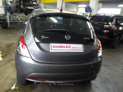 Lancia Ypsilon 1.0 FireFly 5 porte S&S Hybryd Gold Grigio usata CALUSO