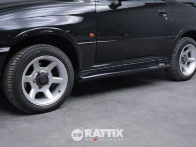 Suzuki X-90 vitara cabrio 1.6 jlx Nero usata Barzago