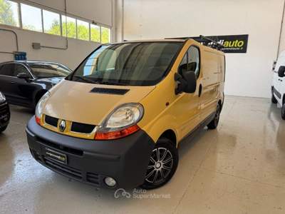 Renault Trafic T29 1.9 dCi/100CV PC-TN Furg. Giallo usata Bergamo