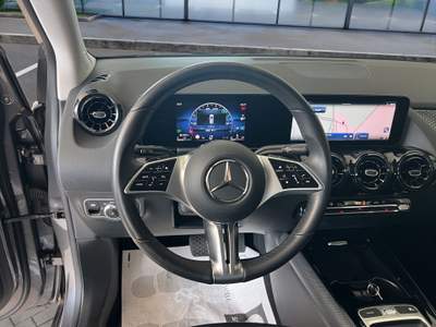 Mercedes-Benz Classe B B 180 d Automatic Advanced Grigio usata Rende