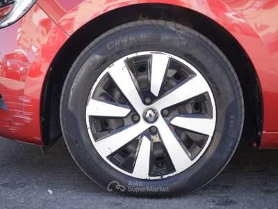 Renault Clio Renault Clio Hybrid E-Tech 140 CV 5 porte Initiale Paris Unicoproprietario Rosso usata Torino