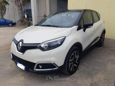 Renault Captur  1.5 dCi 8V 90 CV S&S Iconic Beige usata Soleto