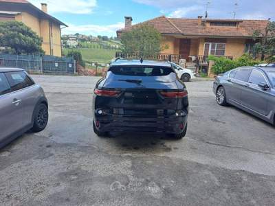 Jaguar F-Pace 2.0 D204 R-Dynamic SE awd auto(204CV) 5 ANNI GAR. Nero usata Riccione