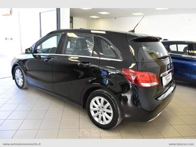 Mercedes-Benz Classe B B 180 d Automatic Premium Nero usata San Michele Salentino