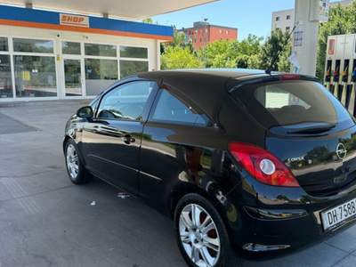 Opel Corsa 2007 Nero usata Udine