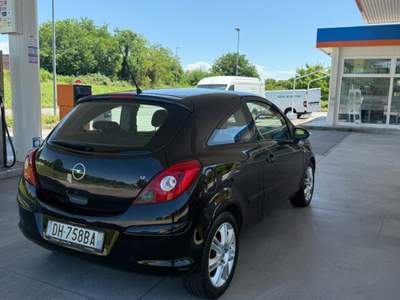 Opel Corsa 2007 Nero usata Udine