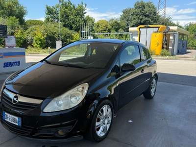 Opel Corsa 2007 Nero usata Udine