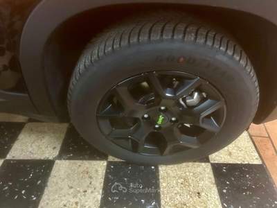 Jeep Avenger 1.2 Turbo 145 CV 4xe Upland Tetto Apr Nero usata Melegnano