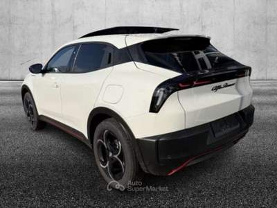 Alfa Romeo Junior 1.2 145 CV Hybrid eDCT6 Speciale Bianco usata Pieve di Cento