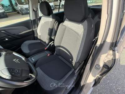 Citroen C4 1.5 BlueHDi 130cv EAT8 7 POSTI Beige usata San Salvatore Telesino