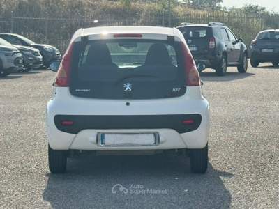 Peugeot 107 1.0 68CV Bianco usata San Salvatore Telesino