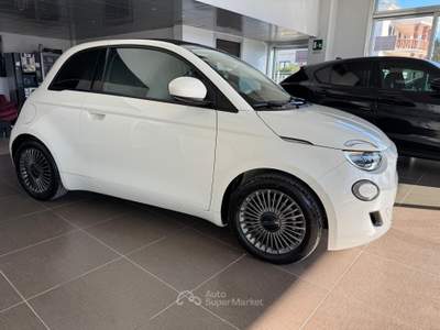 Fiat 500 Icon Cabrio 42 kWh Bianco usata Trinitapoli