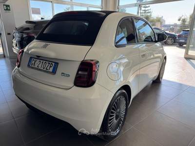 Fiat 500 Icon Cabrio 42 kWh Bianco usata Trinitapoli