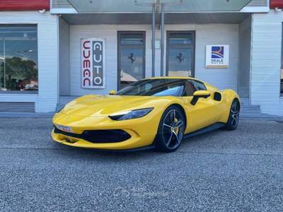 Ferrari 296 GTB Giallo usata Marostica