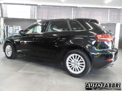 Audi A3  SPB 1.6 TDI S tronic Nero usata CORIANO
