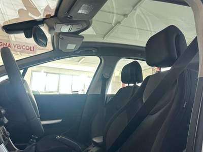 Peugeot 308 8V HDi 112CV FAP 5p. Business Bianco usata Castellammare di Stabia
