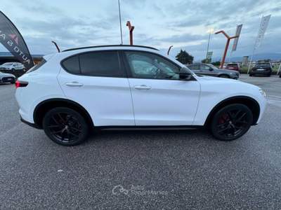 Alfa Romeo Stelvio 2.2 t B-Tech Q4 210cv auto Bianco usata Tavagnacco
