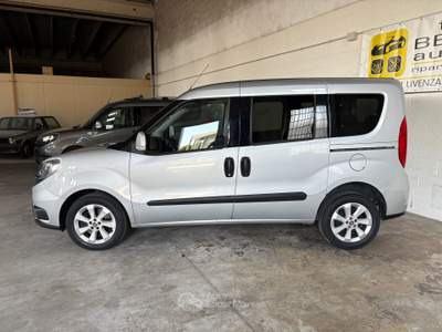Fiat Doblò 7 POSTI Argento usata Motta di Livenza