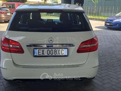 Mercedes-Benz Classe B d Sport plus full optional come nuova!!! GUARDA ! Bianco usata Pavia
