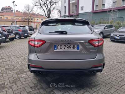 Maserati Levante 3.0 V6 Gransport 350cv auto my20 Grigio usata Pavia