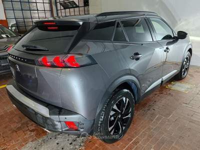 Peugeot 2008 1.2 130cv Allure EAT8 + Navi + Camera Grigio usata Torino