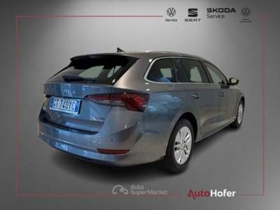 Skoda Octavia 2.0 TDI DSG Executive LED Camera Navi Grigio usata Chiusa