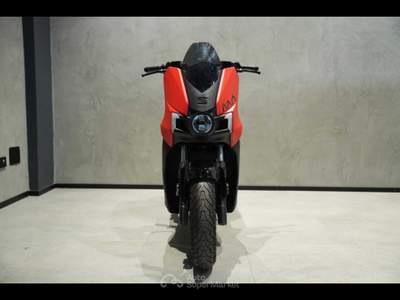 Seat Leon eScooter eScooter 125 Red   R9kW MY 23 usata Bologna