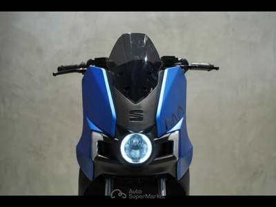 Seat Leon eScooter eScooter 125 Blue  R7/9kW MY 23 Blu/Azzurro usata Bologna
