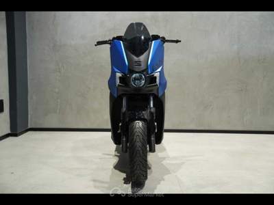 Seat Leon eScooter eScooter 125 Blue  R7/9kW MY 23 Blu/Azzurro usata Bologna