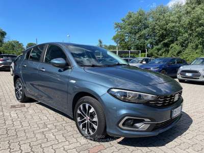 Fiat Tipo 1.5 Hybrid DCT 5 porte City Cross Blu/Azzurro usata Arsago Seprio