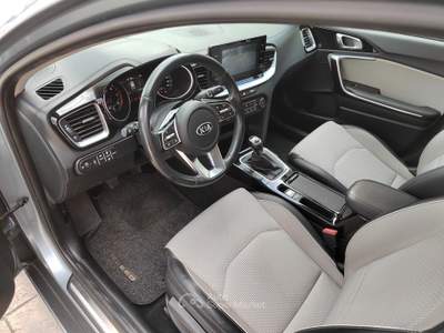 Kia XCeed 1.6 CRDi 115CV Style Argento usata Grottammare