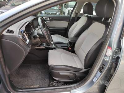 Kia XCeed 1.6 CRDi 115CV Style Argento usata Grottammare