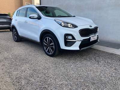 Kia Sportage 1.6 CRDI 136 CV 2WD Mild Hybrid Style Bianco usata Grottammare