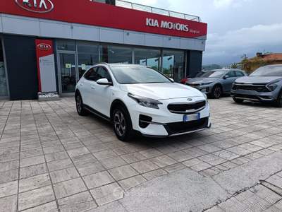 Kia XCeed 1.0 TGDi GPL Urban Bianco usata Grottammare