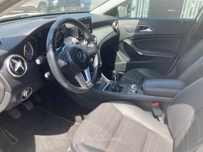 Mercedes-Benz GLA GLA 200 CDI Premium Bianco usata Grottammare