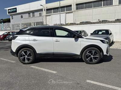 Peugeot 3008 Hybrid 225 e-EAT8 GT aut. Bianco usata Roma