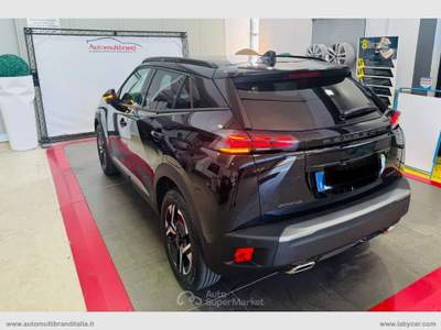 Peugeot 2008 2008 Hybrid 136 e-DCS6 Allure HYBRID Nero usata Venezia