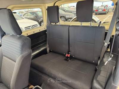 Suzuki Jimny 1.5 AT Top 4wd 4 posti ( Auto/Navi/Xeno/Ridotte) Beige usata Castellaneta