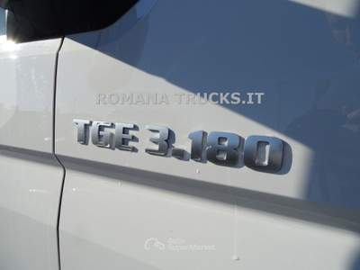 MAN TGE 2.0 TDI 160CV FURGONATURA IN LEGA Bianco usata Roma