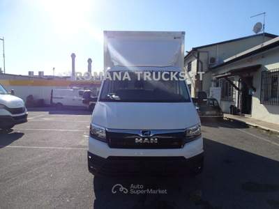 MAN TGE 2.0 TDI 160CV FURGONATURA IN LEGA CON SPONDA Bianco usata Roma