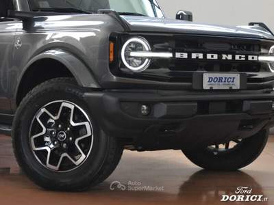 Ford Bronco Bronco 2.7 EcoBoost V6 335CV Outer Banks Nero usata Credaro