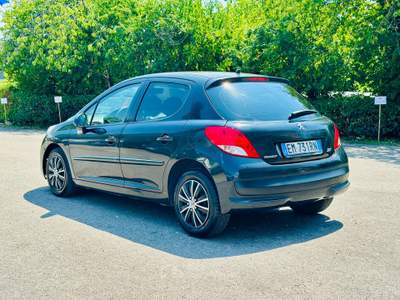 Peugeot 207 OK NEOPATENTATI Nero usata DUEVILLE