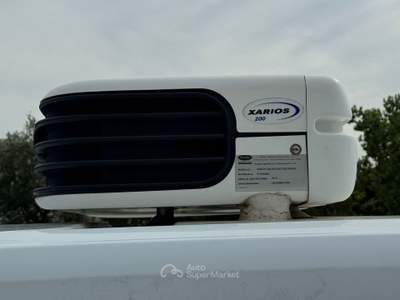 Ford Transit Custom ISOTERMICO " F NAX "  CON FRIGO CARRIER XARIOS 200 M-R Bianco usata Venezia