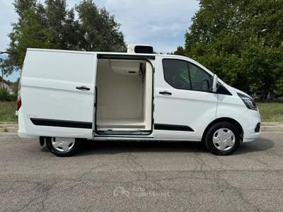 Ford Transit Custom ISOTERMICO " F NAX "  CON FRIGO CARRIER XARIOS 200 M-R Bianco usata Venezia