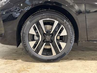 Peugeot 208 1.2 puretech 100cv allure Nero usata Verona