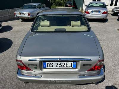 Jaguar XJ JAGUAR XJ V8 3.2 Argento usata Roma