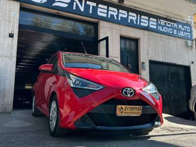 Toyota Aygo TENUTA DA AMATORE,NON FUMATORE,DA VETRINA!!! Rosso usata Cerignola