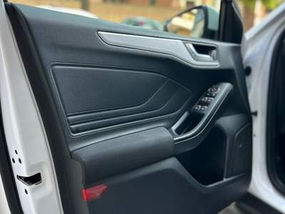 Ford Focus TENUTA DA AMATORE,NON FUMATORE,DA VETRINA!!! Bianco usata Cerignola