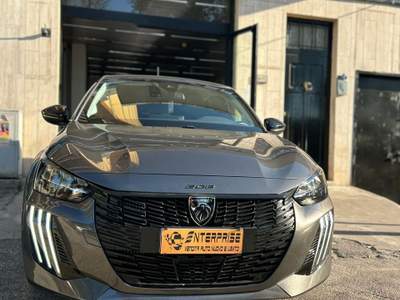 Peugeot 208 TENUTA DA AMATORE,NON FUMATORE,DA VETRINA!!! Grigio usata Cerignola